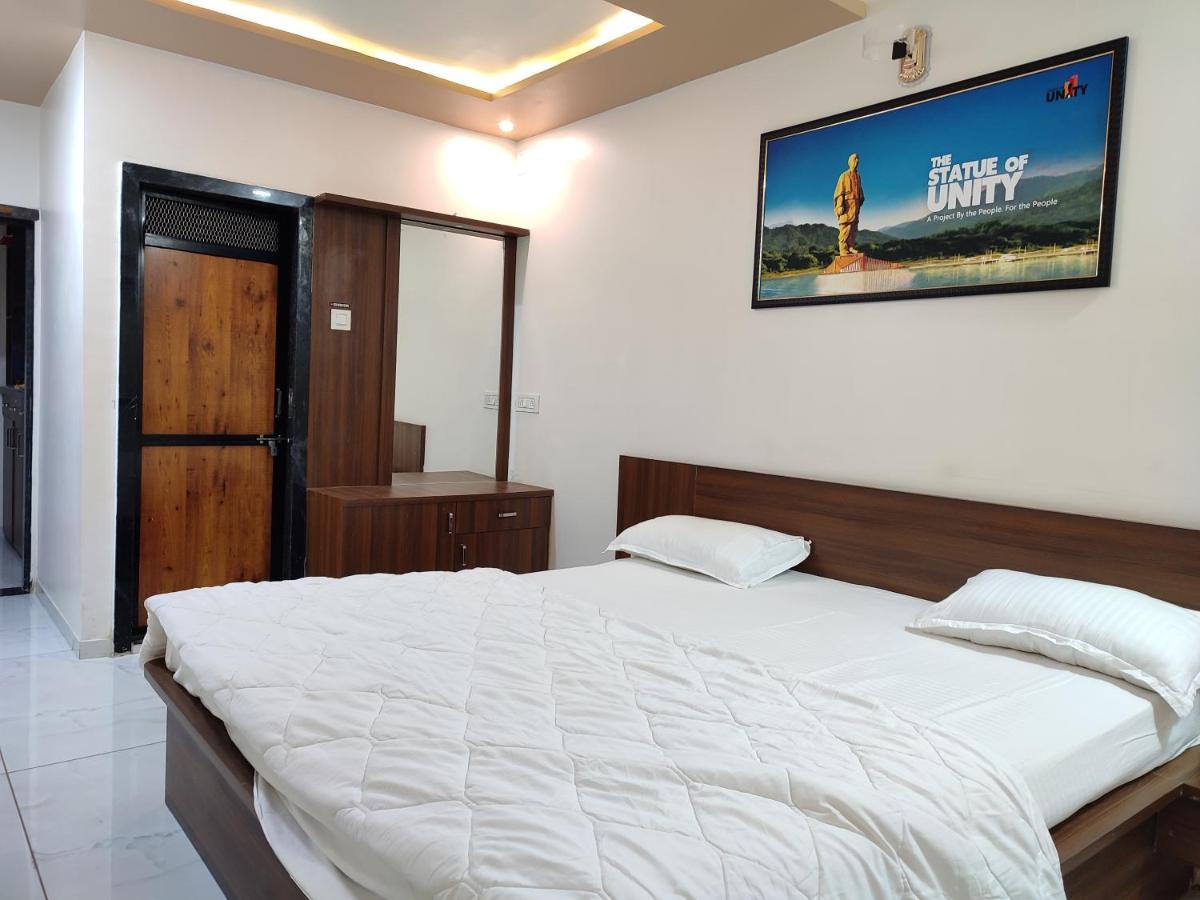 Hotel Sardar Rooms Garudeshwar Exteriér fotografie